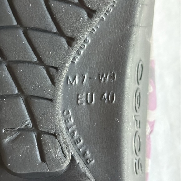 Oofos Ooahh Purple Camo Slides main image 7